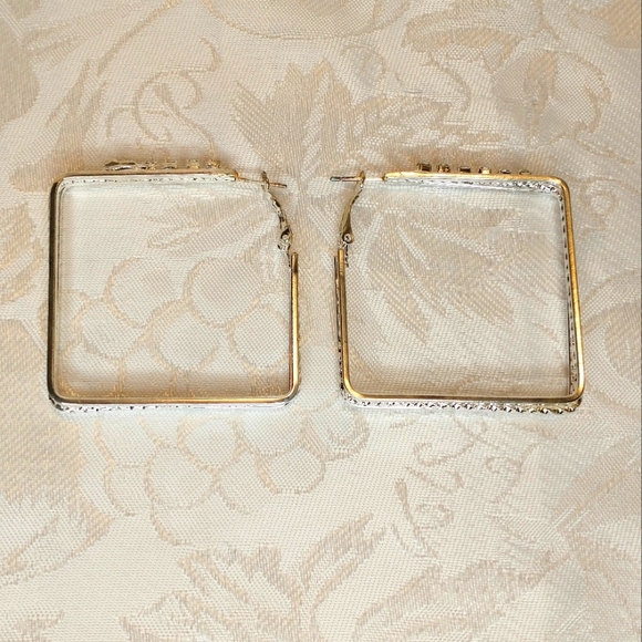 Monaco Exquisite Silver Crystal Rhinestone Square Statement Dangle Drop Earrings - Picture 2 of 6